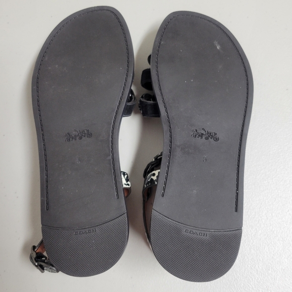 Coach Sandals With Coach Link Size 5B. - Picture 5 of 14